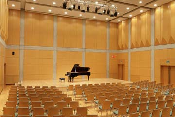 東京オペラシティリサイタルホール